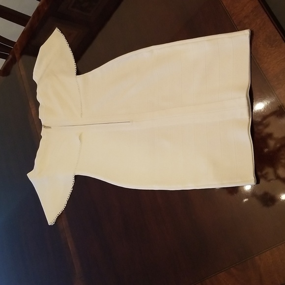 New white Marciano stretch dress - Picture 2 of 4
